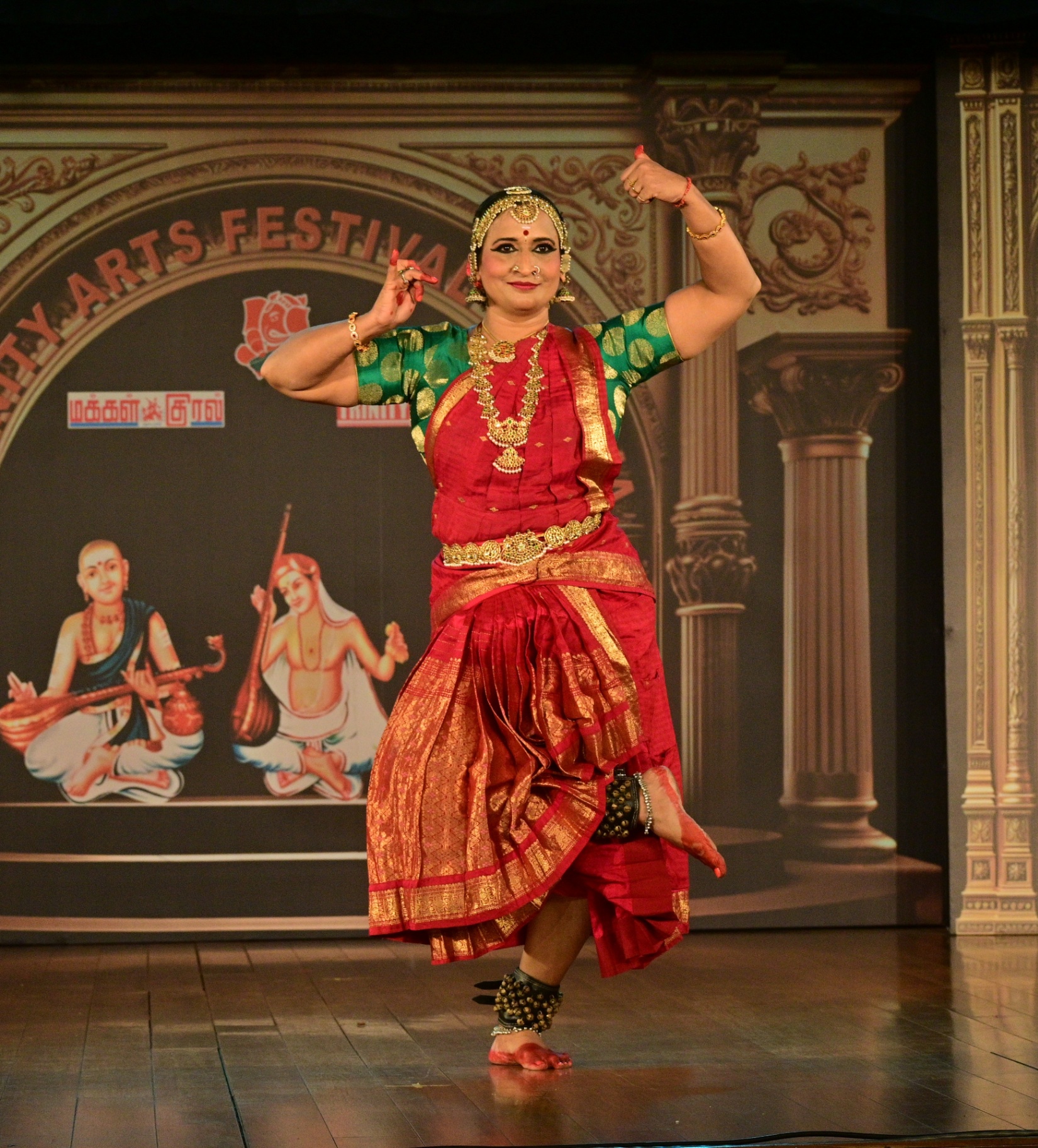 Devi Neeye Thunai